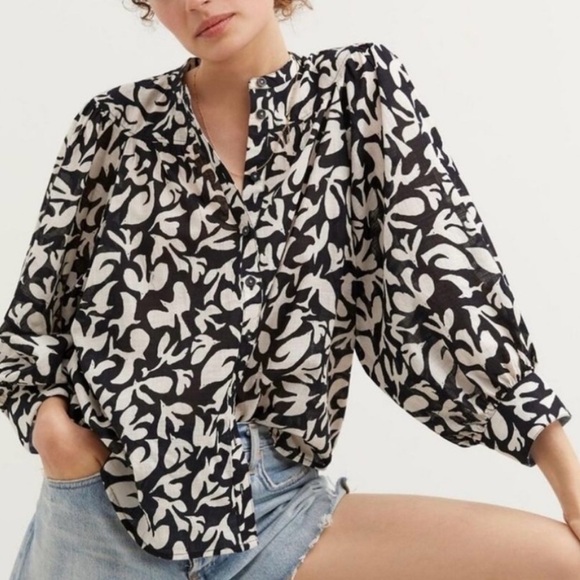 Anthropologie Tops - Anthropologie Danielle Kroll Blouse - XS bird print doves 100% cotton